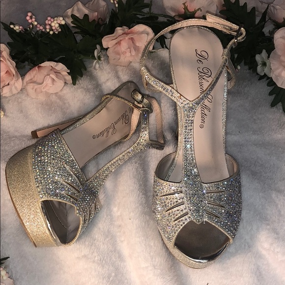 💎 Crystal High Heels 💎 - Picture 7 of 7